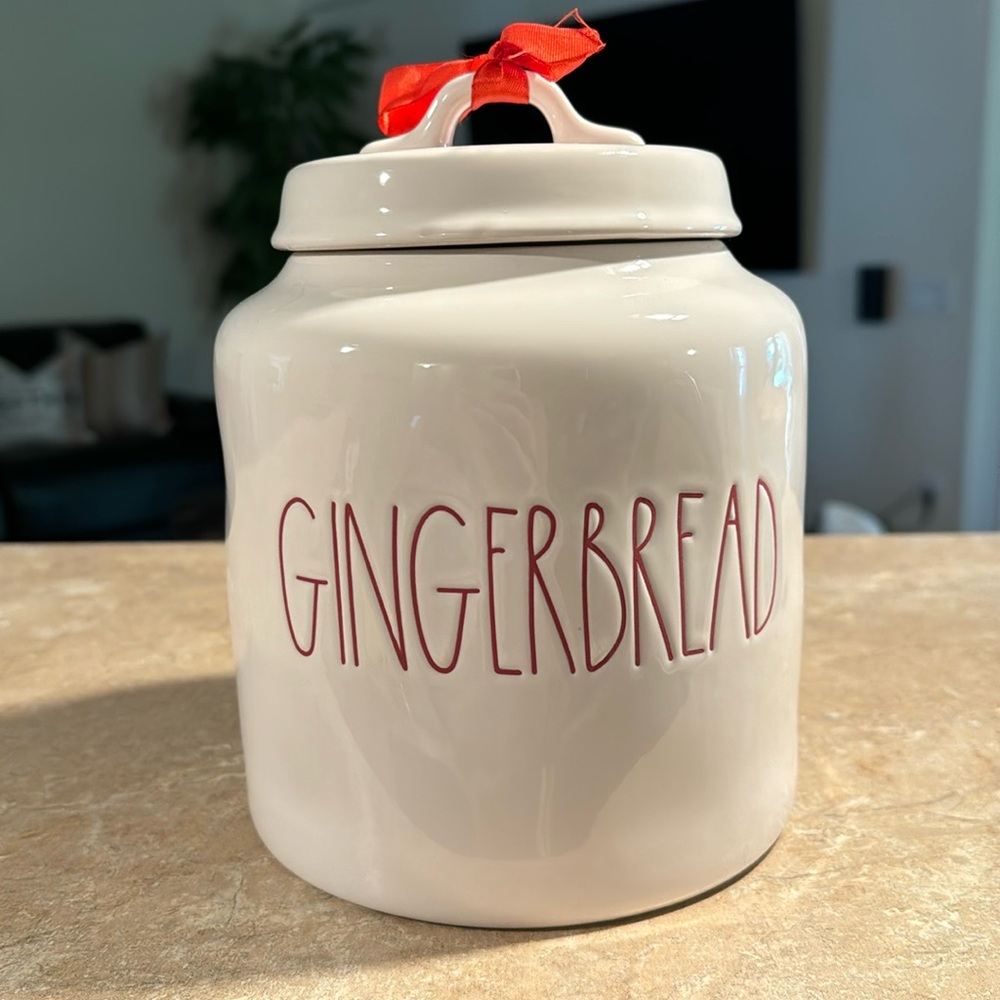 Rae Dunn Ginger Bread